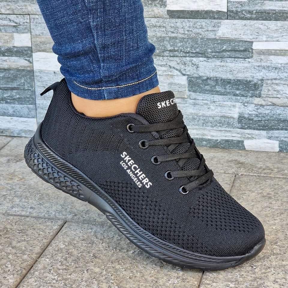 Zapatillas Skechers cordones