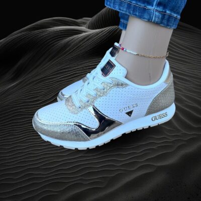 Zapatillas Guess Dorado