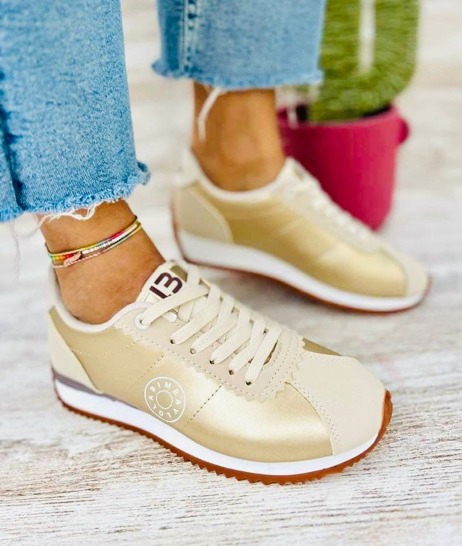 Zapatillas Bimba y Lola Dorado