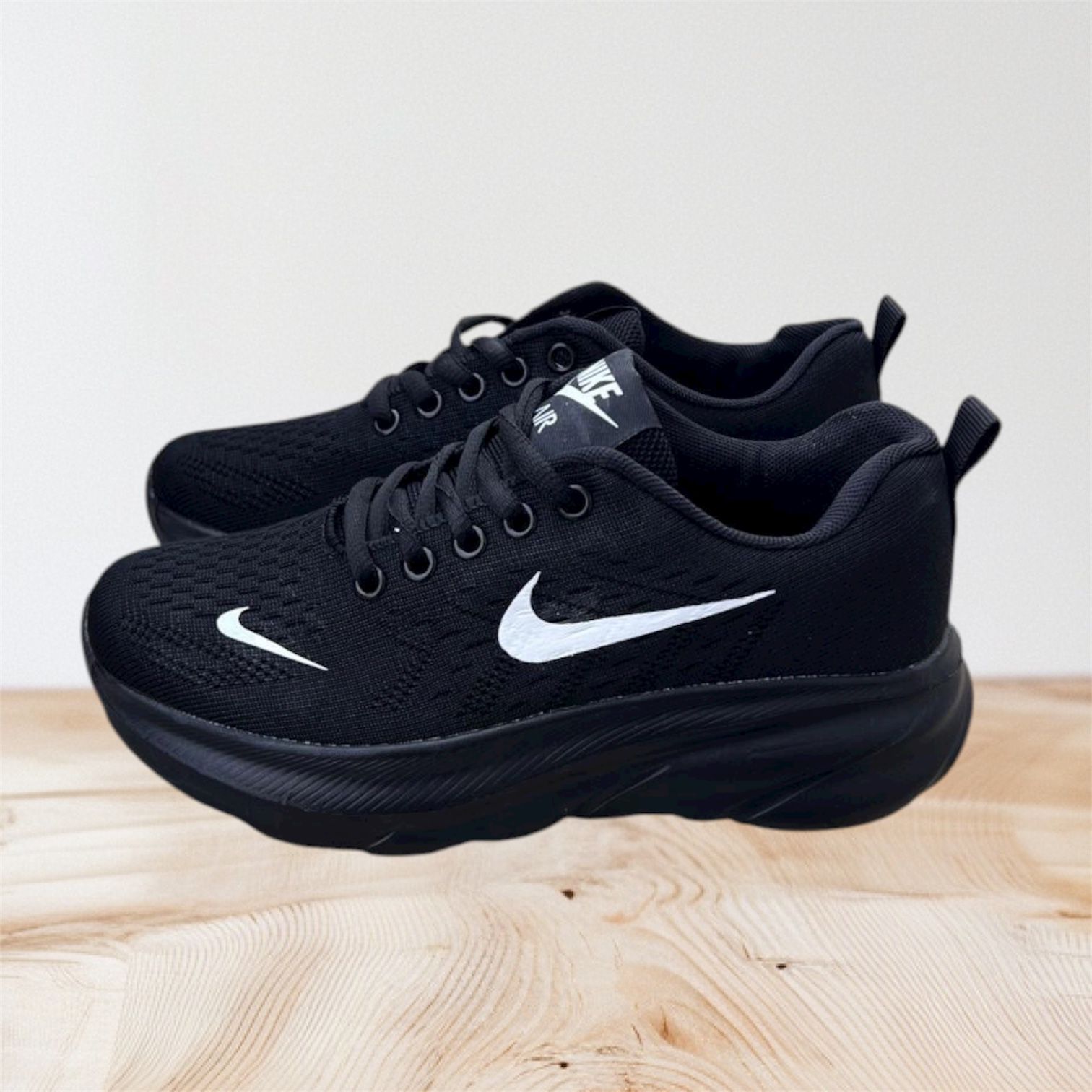 tenis nie de suela muy comoda - Imagen 2